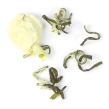 bi tan piao xue (snow drop jasmine) strong tea